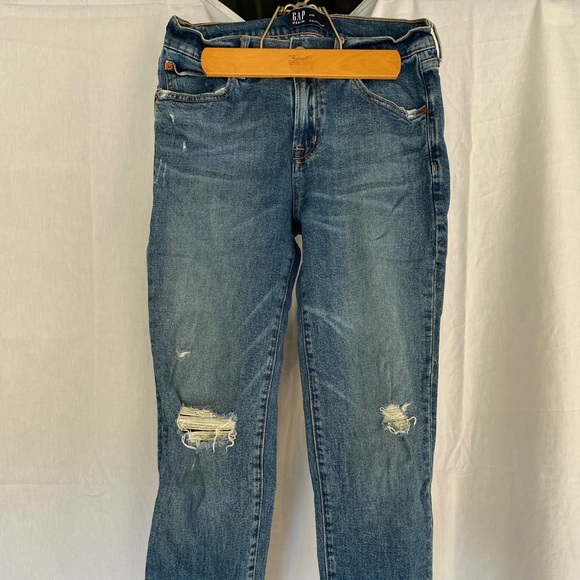 GAP Midrise Distressed Girlfriend Jeans - Picture 6 of 8